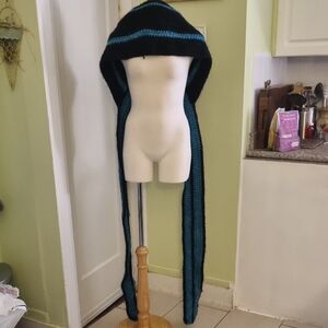 Black and Teal Knit Scarf and Touque Combo